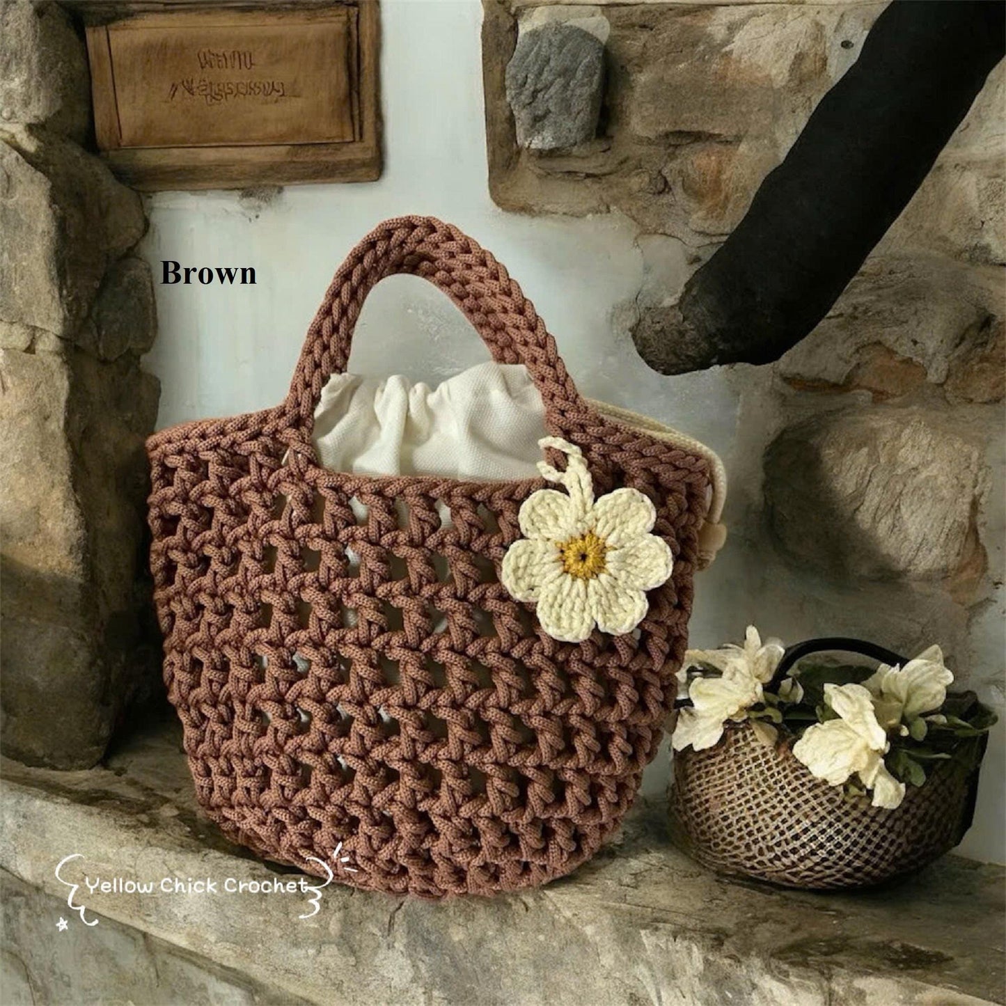 Handmade Crochet Mesh Bag with Flower Charm, Elegant Short Handbag, Custom Colors, Floral crochet bag, Mother's Day gift, Easter Gift