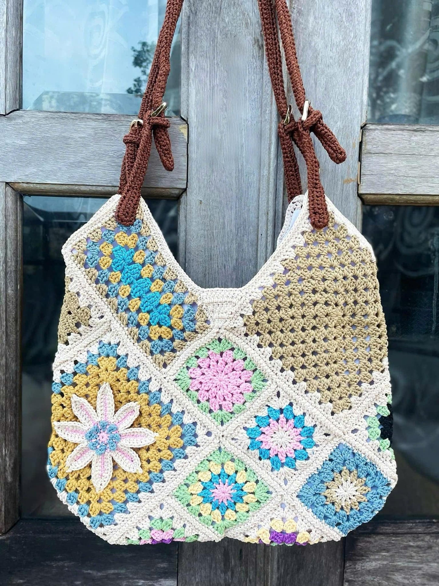 Handmade Crochet Patchwork Tote Bag, Warm Autumn Colors, Lined - Zippered, Mother's Day Gift, Floral Square Bag, Easter Gift
