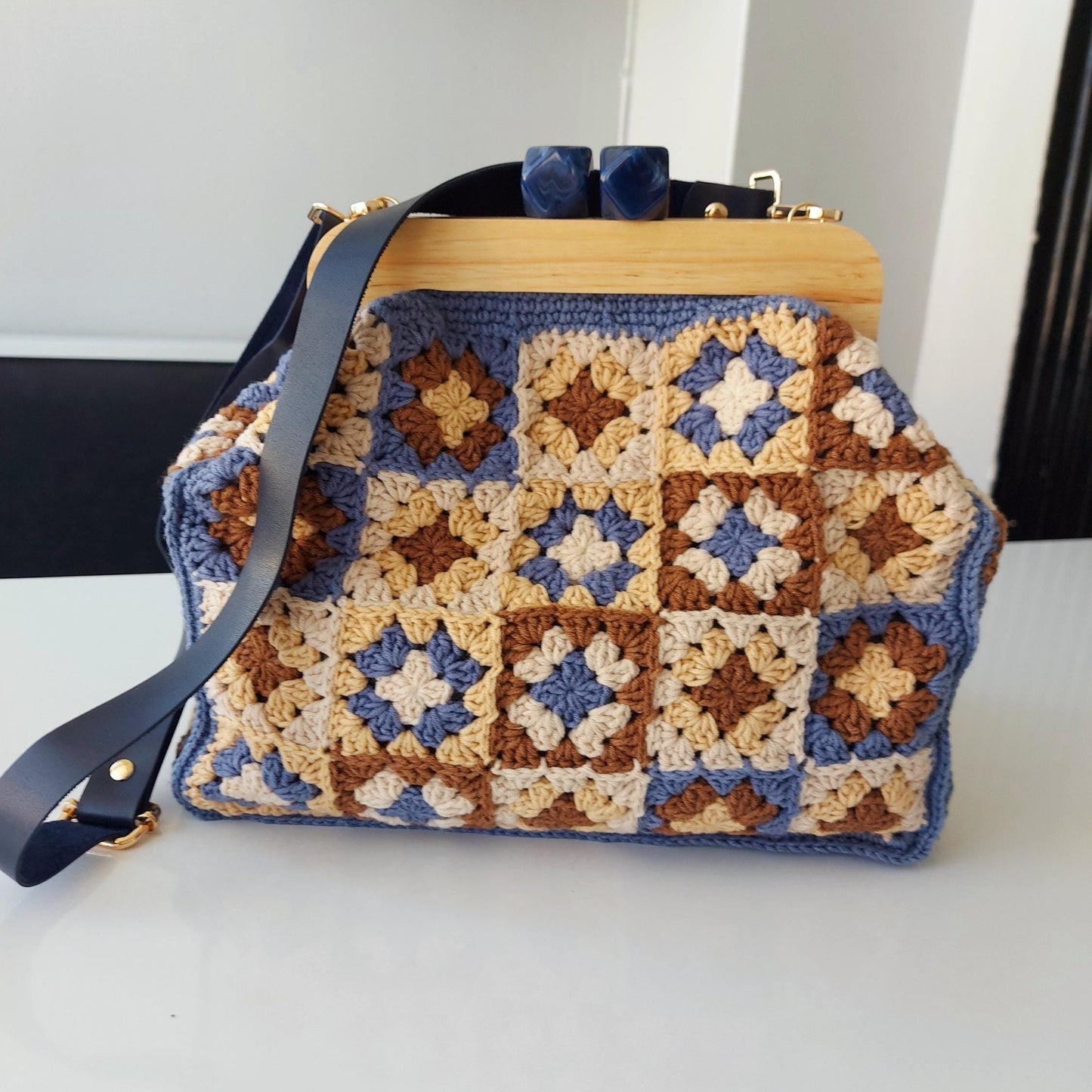 Large Kiss Lock Bag: Crochet Granny Square Bag, Top Handle Bags