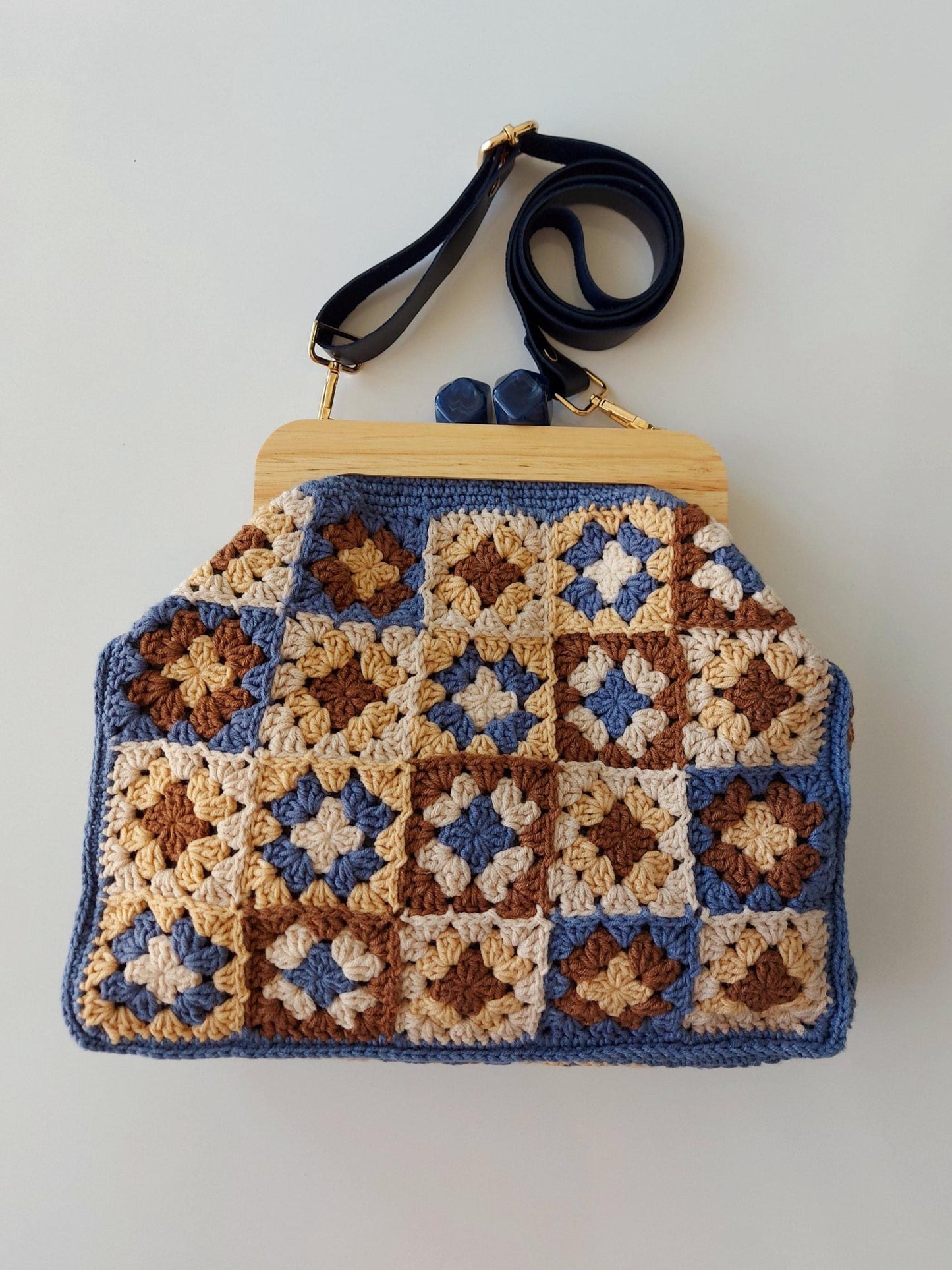 Large Kiss Lock Bag: Crochet Granny Square Bag, Top Handle Bags