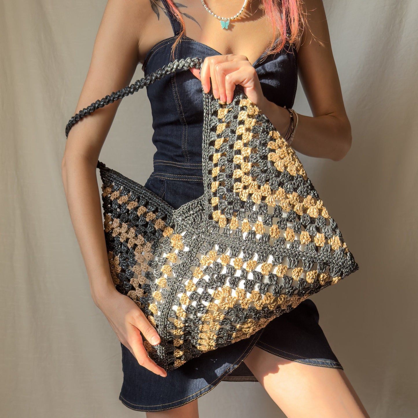 Crochet Raffia Tote Bag, Handcrafted Granny Square Bag, Summer Mesh Straw Bag, Boho Beach &amp; Everyday Use, Handmade Gift for Vegans
