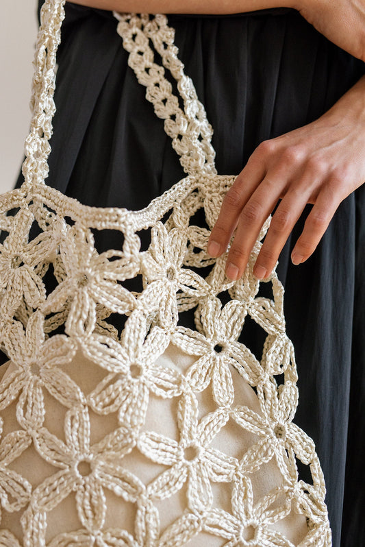 Flower Crochet Raffia Tote Bag in Seashell, Summer Tote Bag, Straw Mesh Bag, Handcrafted Tote, Crochet Handbag — Jasmine Raffia Tote
