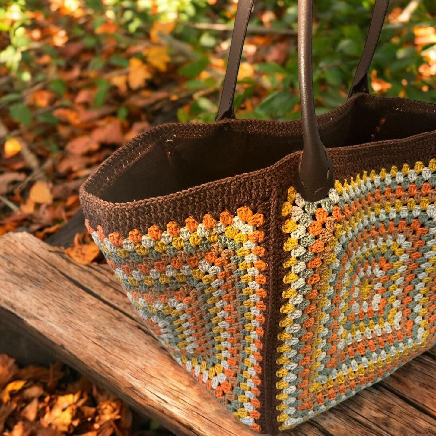 XXL Granny Square Crochet Bag: Autumn Colors, Leather Handles