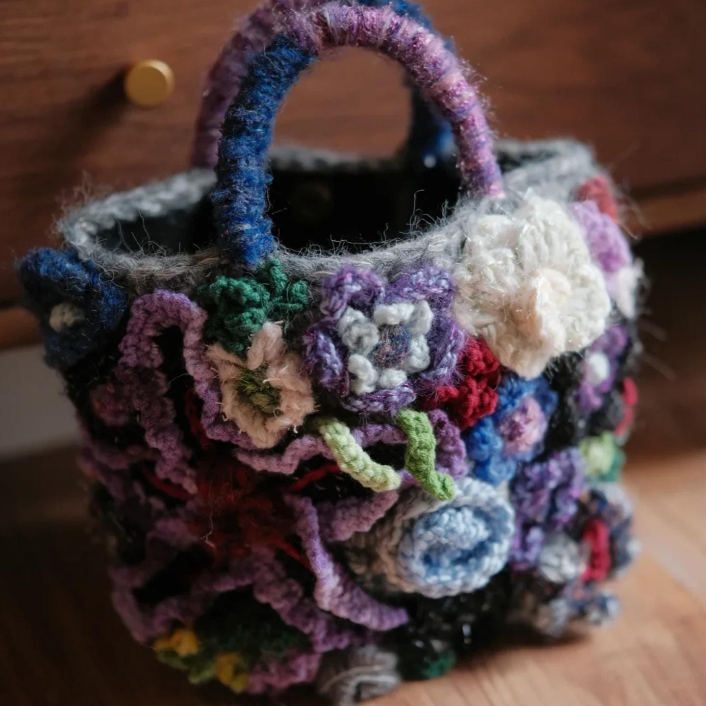 Original Crochet Flower Tote, Hand-Knitted Wool Blend Bag,Floral Applique Purse, Artistic Shoulder Bag, Gift for Her, Wedding Guest Bag