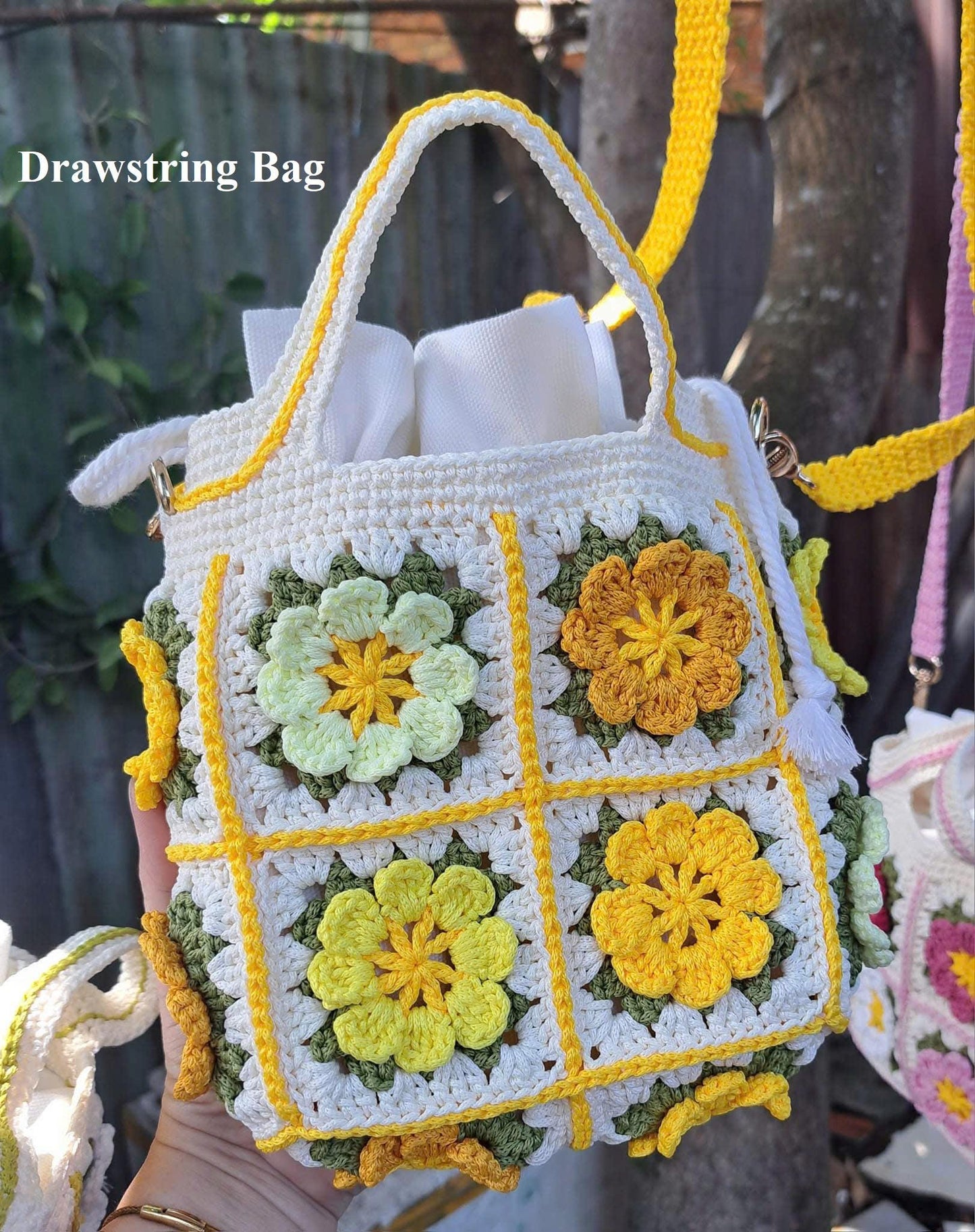 Crossbody flower bag, Crochet Granny square bag, small floral handbag, pink purple yellow flower bag, 20cmx20cm bag, Xmas Christmas gift