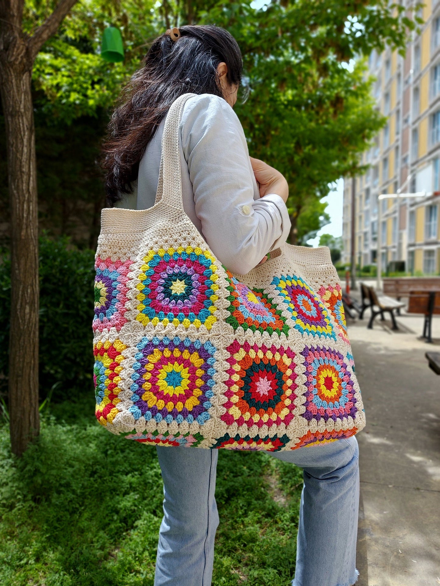 Granny Square Crochet Tote Bag: Colorful Hippie Shoulder Bag