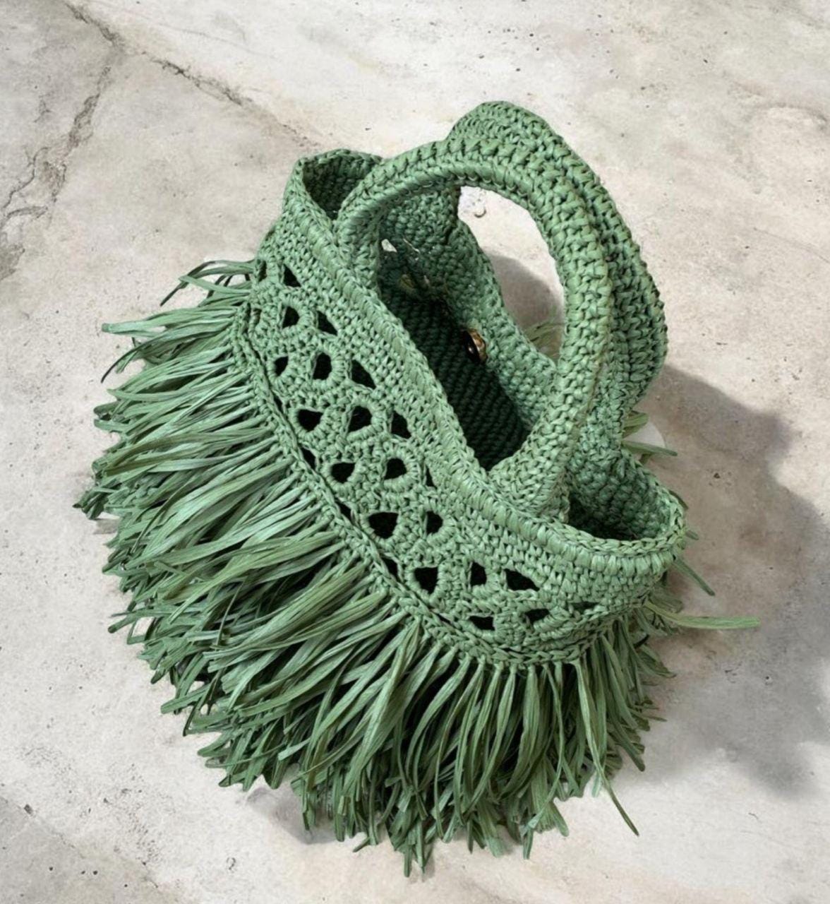 Raffia fringe bag, boho-style crocheted handbag, summer evening bag, woven handbag, women's festival bag, green tote bag as a gift