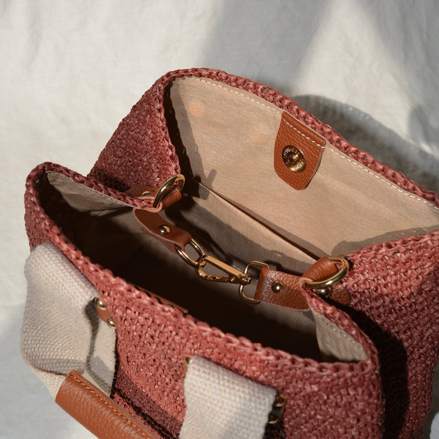 Crochet Raffia Purse - Natural Crossbody Handbag, Handwoven Summer Straw Bag, Wicker Handmade Purse Bag, Chic &amp; Stylish Accessory Gifts