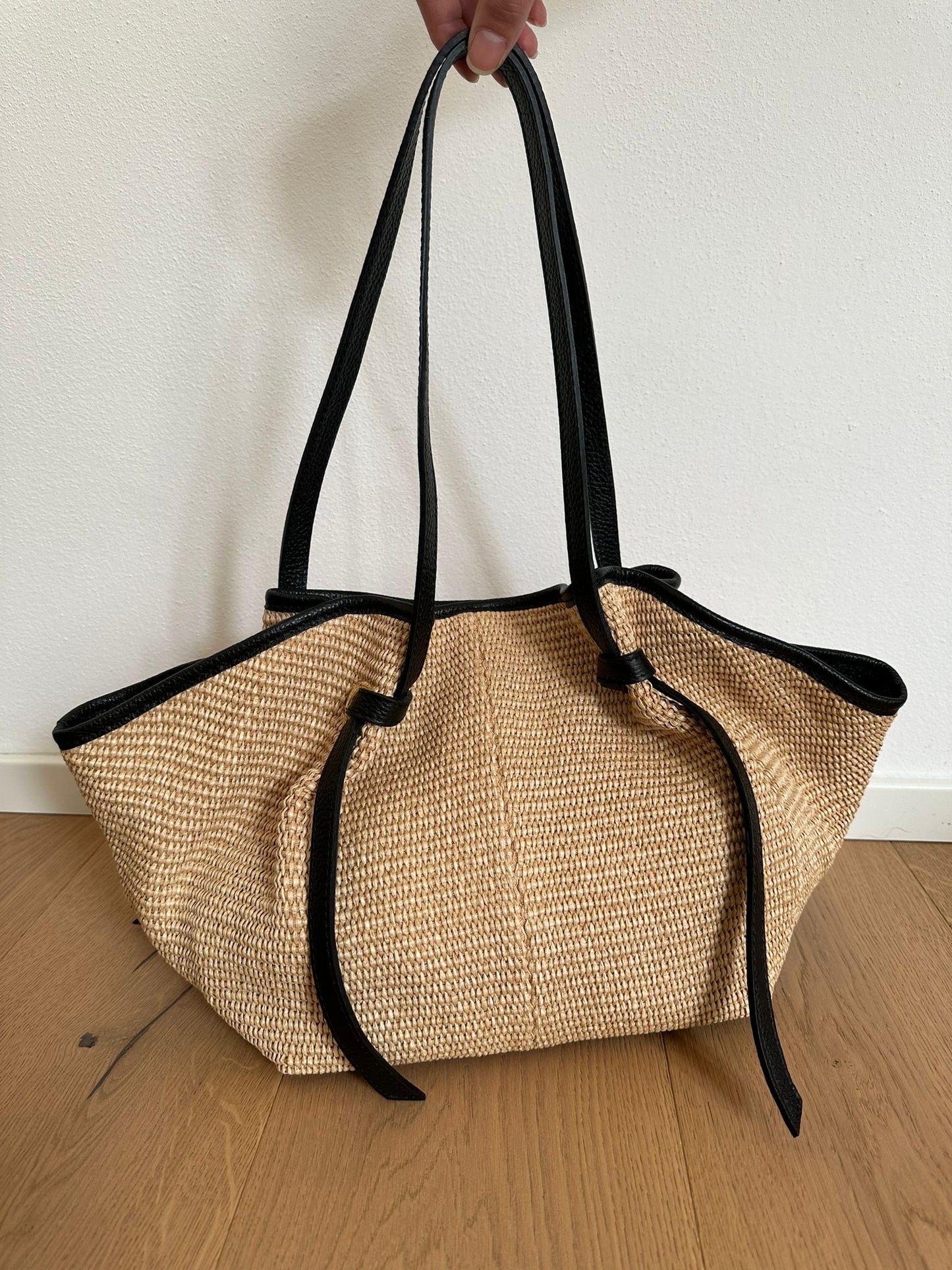Shoulder tote bag in genuine leather and raffia, Italian tote bag, made in Italy bag, summer raffia straw bag, Italian leder pockets, luxury gift