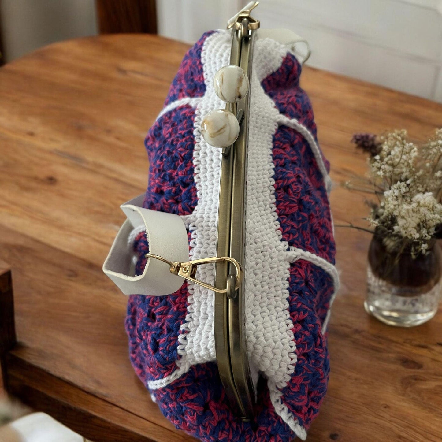 Crochet Kiss Lock Bag: Handmade Vintage Style Purse