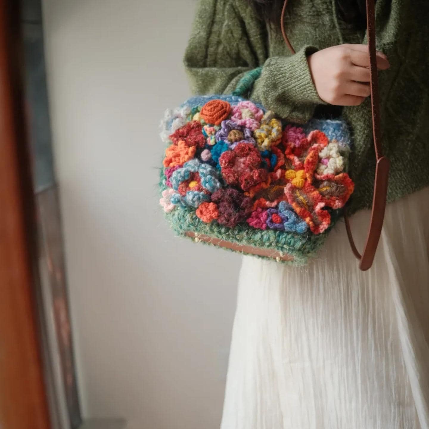 Original Crochet Flower Tote, Hand-Knitted Wool Blend Bag,Floral Applique Purse, Artistic Shoulder Bag, Gift for Her, Wedding Guest Bag