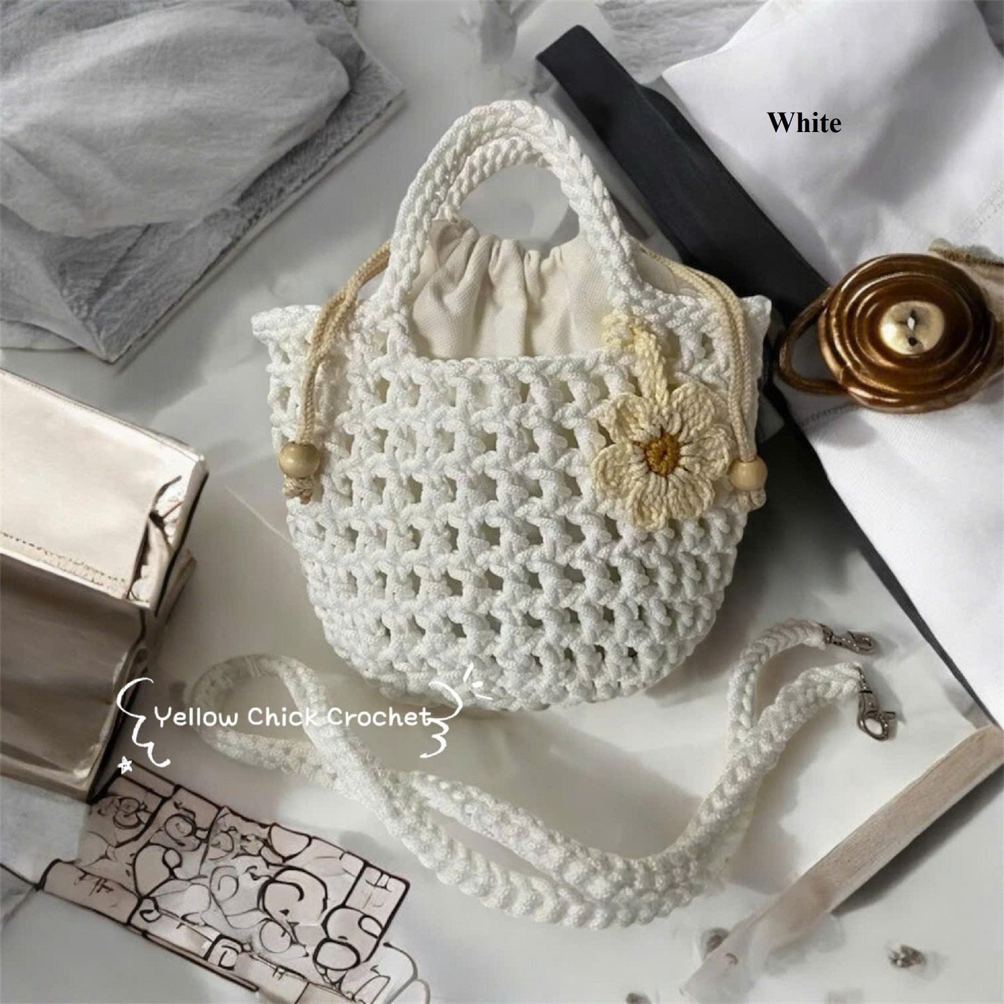Handmade Crochet Mesh Bag with Flower Charm, Elegant Short Handbag, Custom Colors, Floral crochet bag, Mother's Day gift, Easter Gift