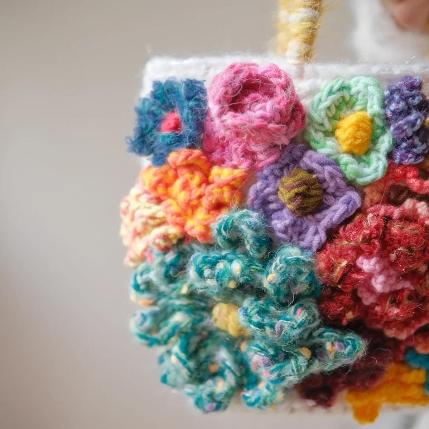Original Crochet Flower Tote, Hand-Knitted Wool Blend Bag,Floral Applique Purse, Artistic Shoulder Bag, Gift for Her, Wedding Guest Bag