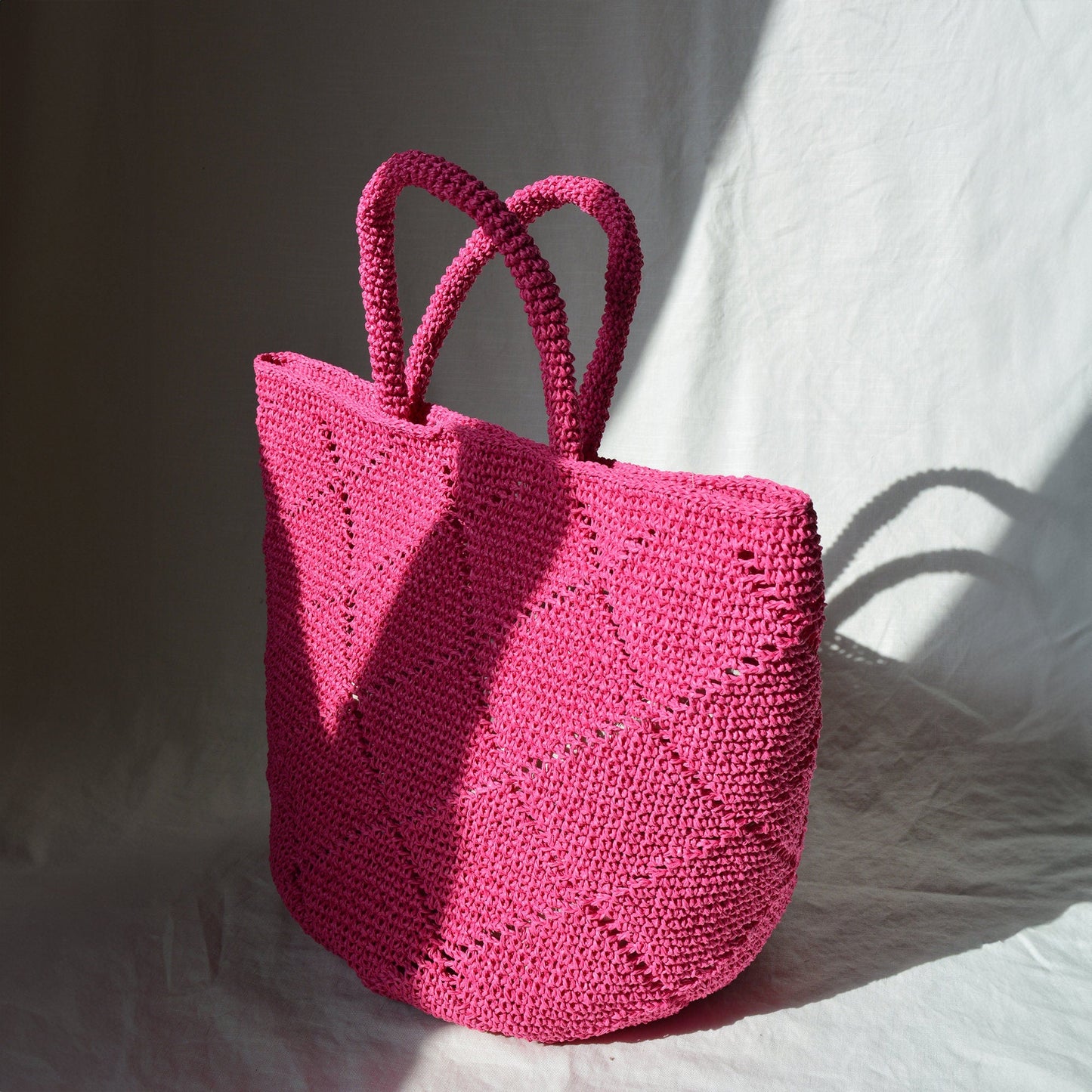 Crochet Raffia Tote Bag for Summer, Brown Lightweight Beach Shoulder Bag, Straw Shoulder Bag, Handcrafted Stylish Tote Bag, Handmade Gifts