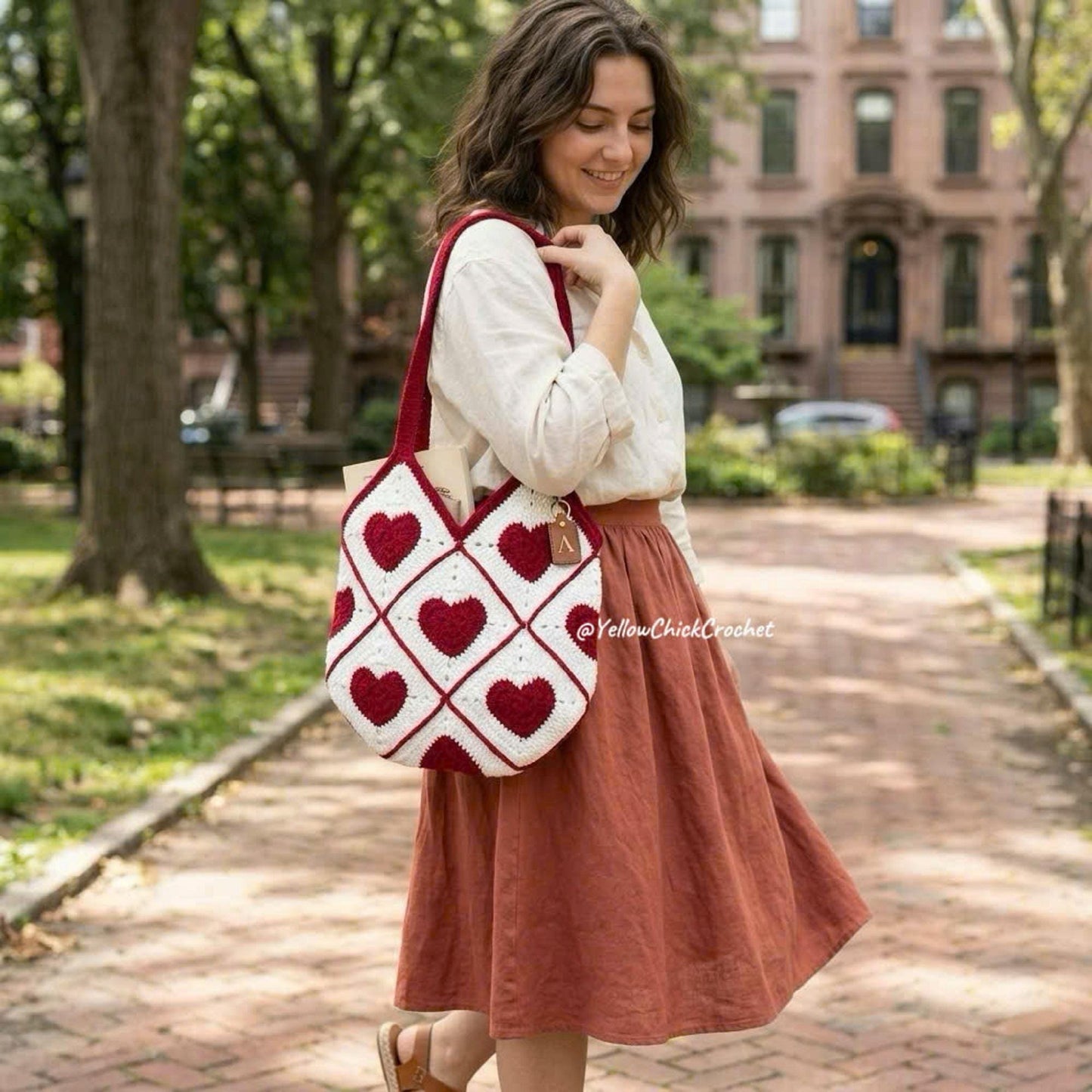 Handmade Heart Crochet Tote Bag,Granny Square Shoulder Bag with Lining,Romantic Coquette Aesthetic Purse,Red Heart Knitting Bag,Gift for Her