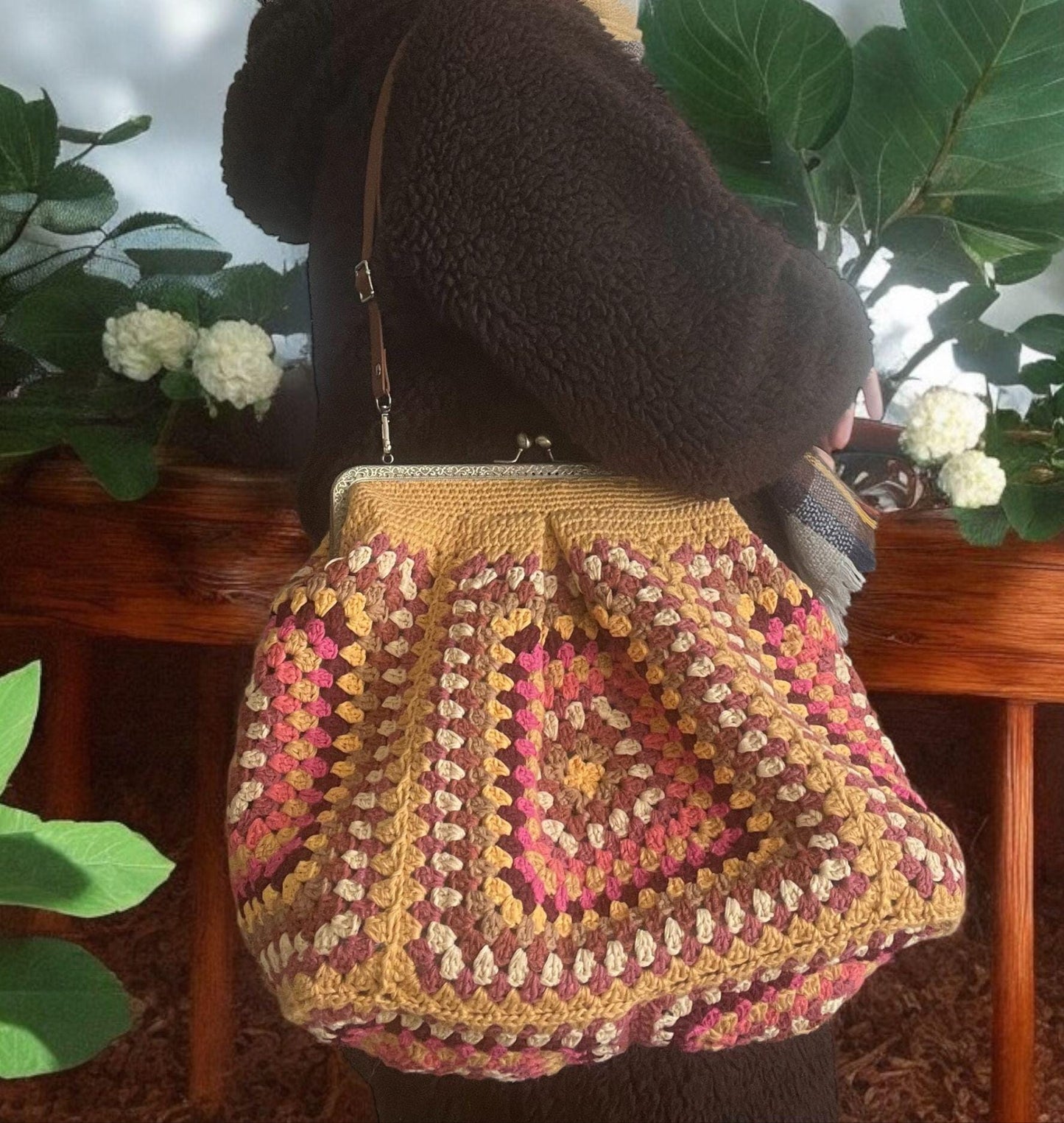 XL Crochet Granny Square Bag: Handmade Vintage Purse with Adjustable Strap