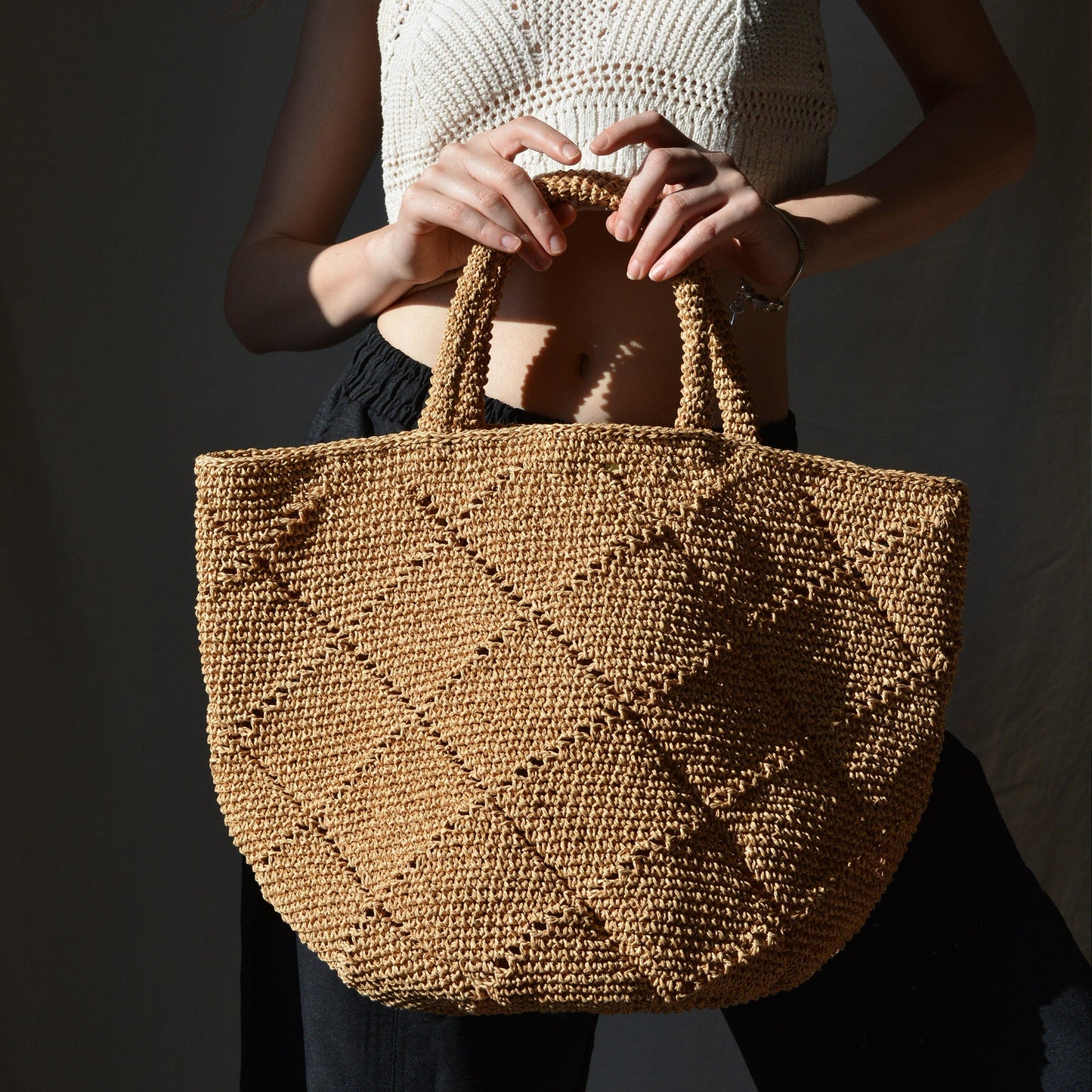 Crochet Raffia Tote Bag for Summer, Brown Lightweight Beach Shoulder Bag, Straw Shoulder Bag, Handcrafted Stylish Tote Bag, Handmade Gifts