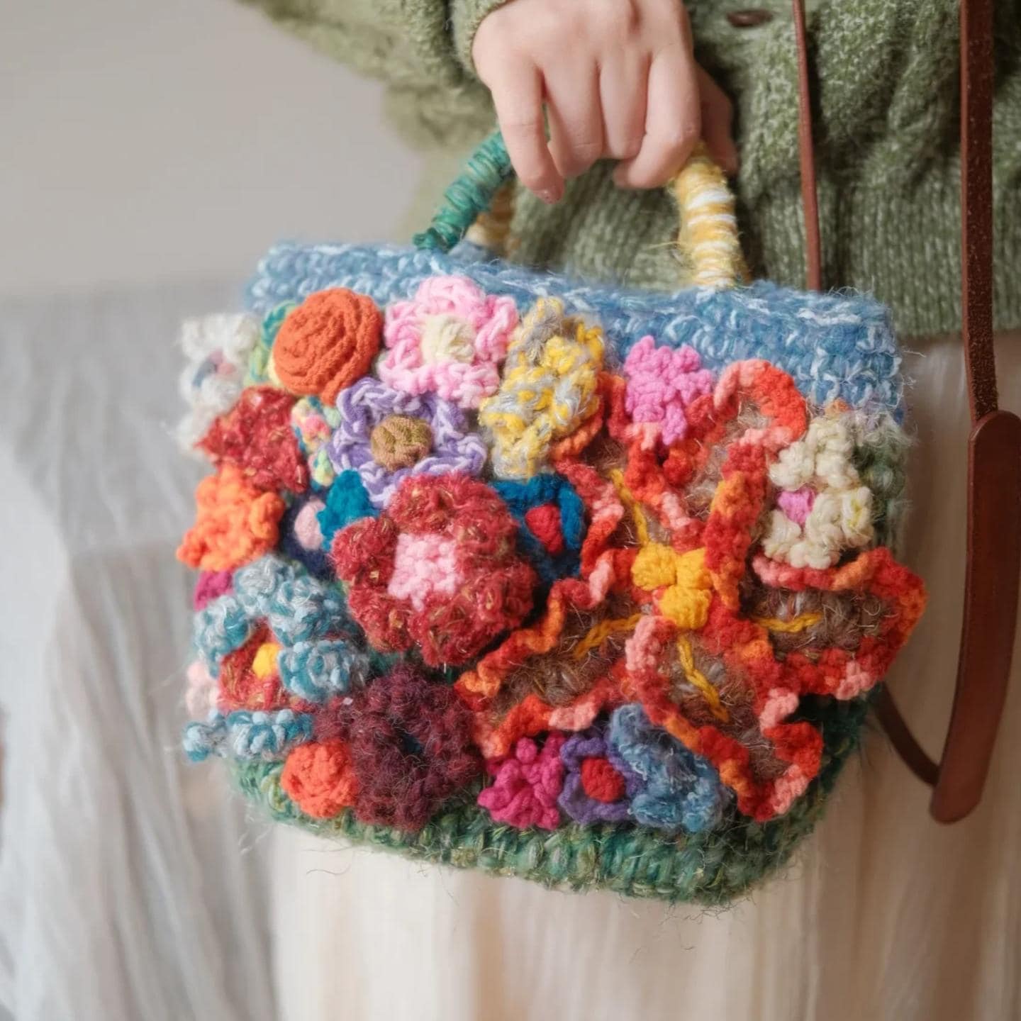 Original Crochet Flower Tote, Hand-Knitted Wool Blend Bag,Floral Applique Purse, Artistic Shoulder Bag, Gift for Her, Wedding Guest Bag
