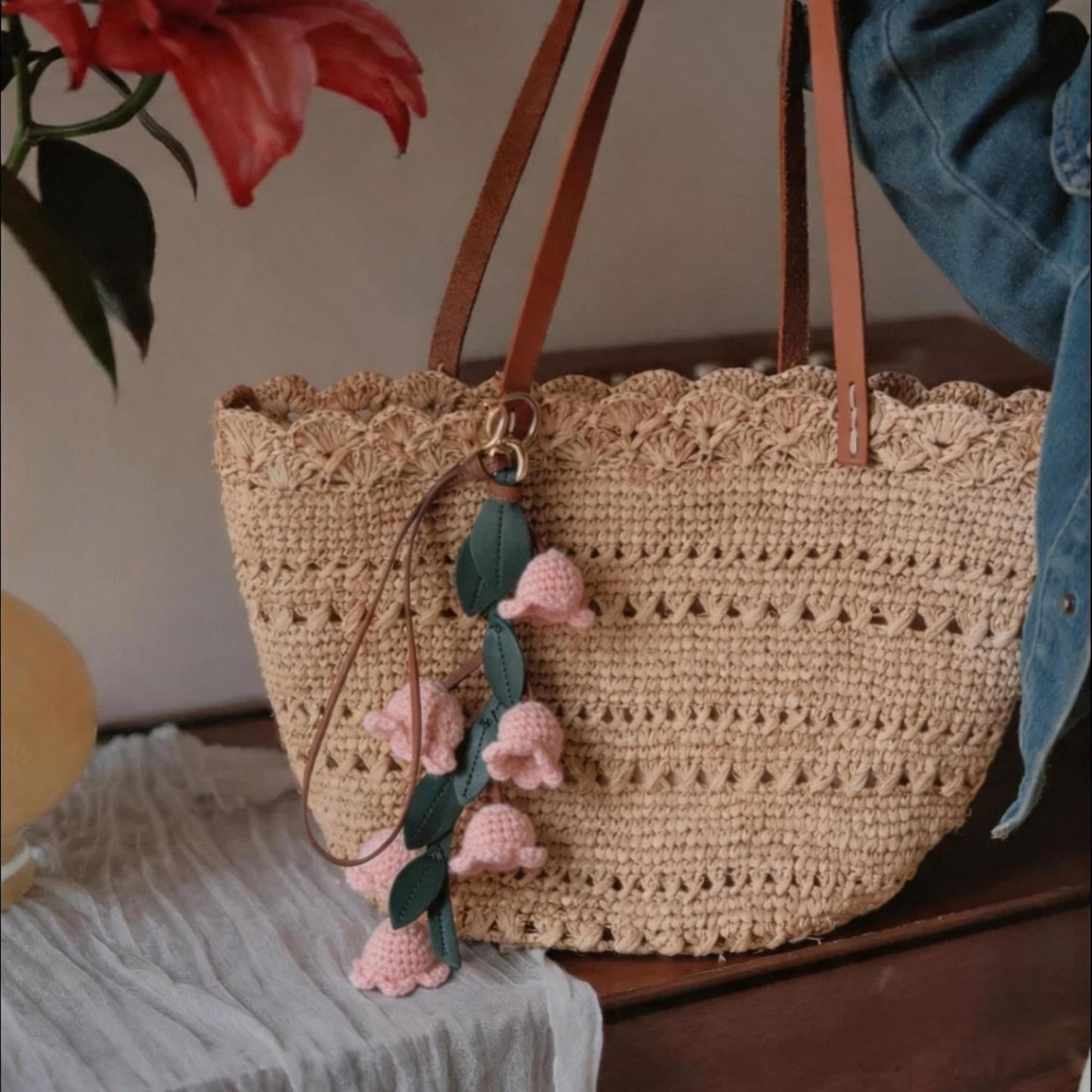 Handmade Raffia Tote Bag with Leather Lily of the Valley Charm Set, Crochet Beach Bag with Lining, Boho Purse Gift for Her