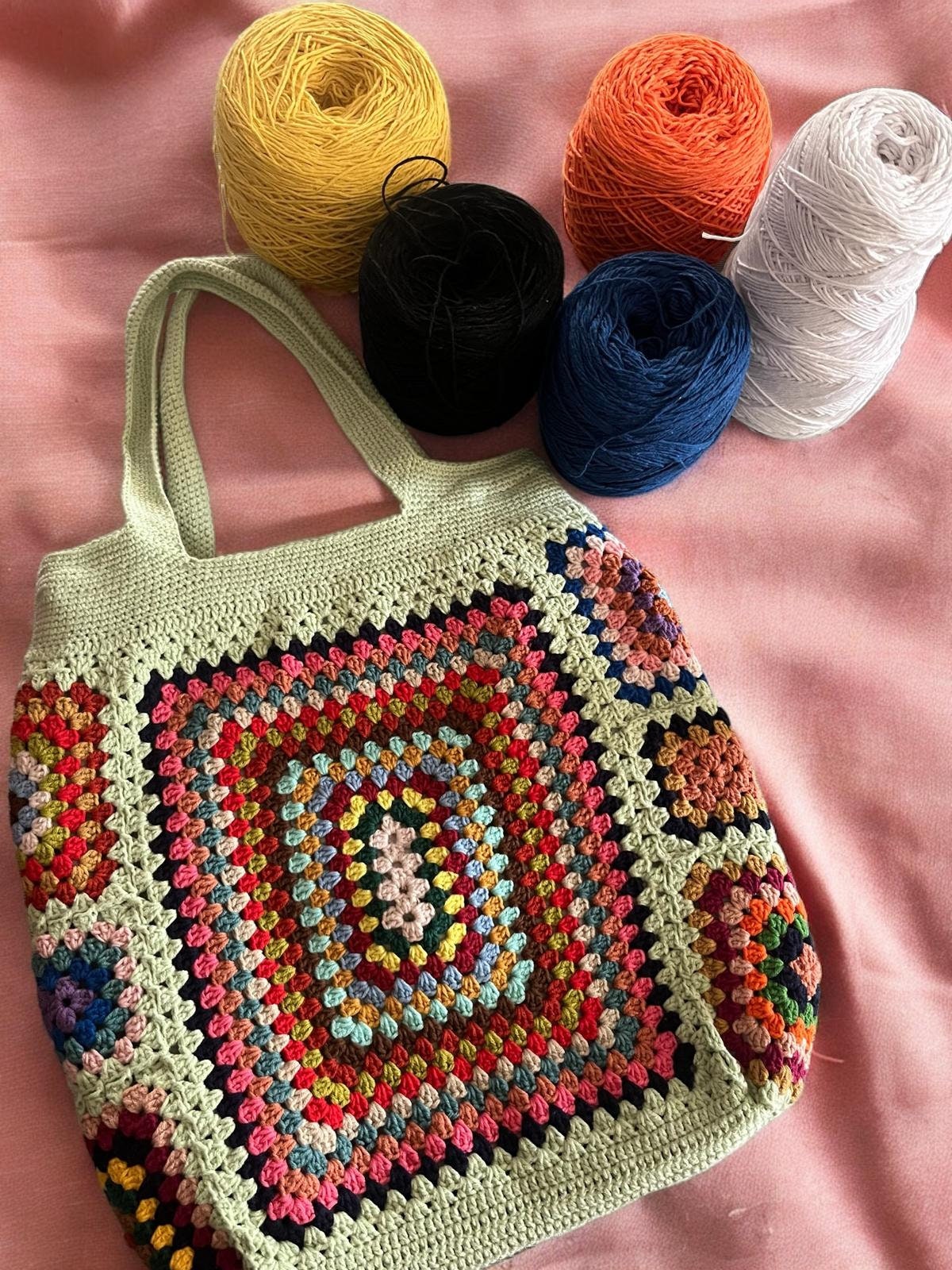 Crochet Granny Square Tote Bag: Boho Vintage Shoulder Bag