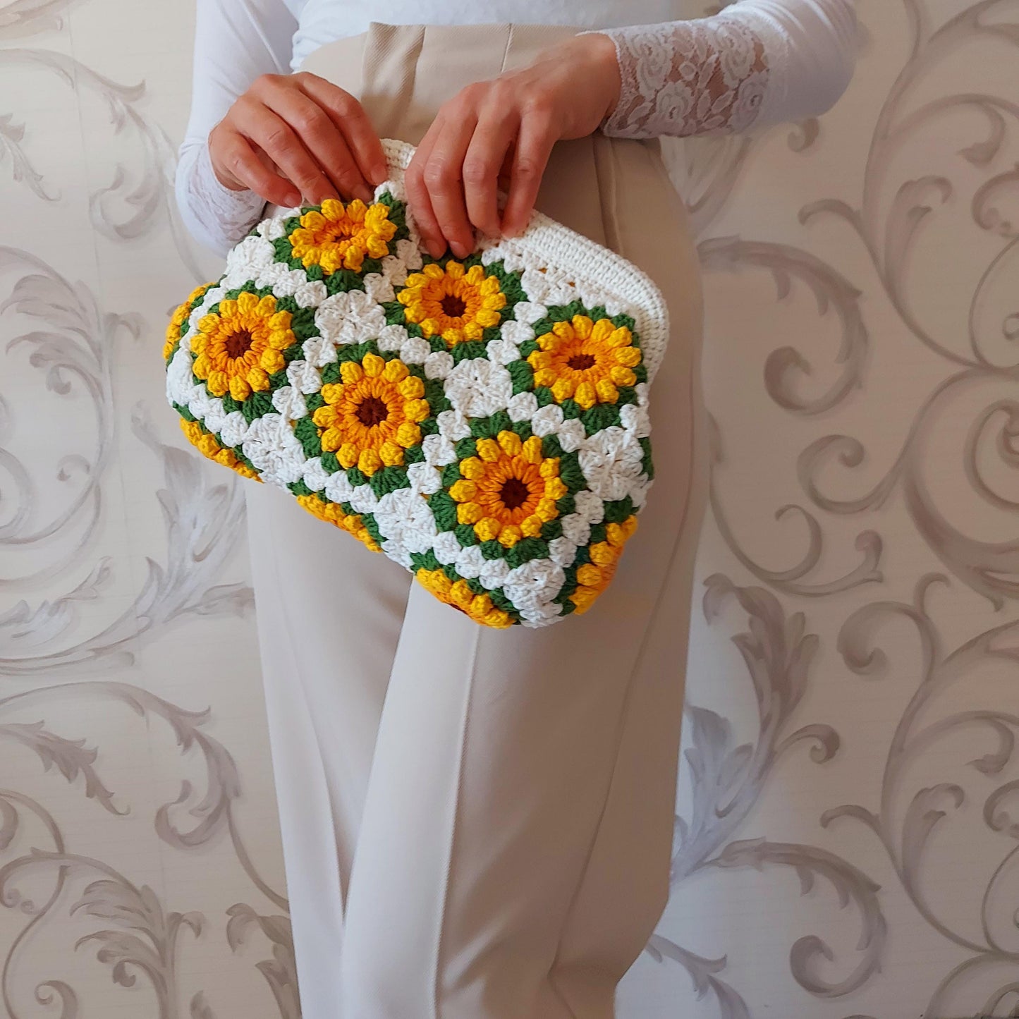 Crochet Rose Granny Square Kiss Lock Bag: Handmade Cotton Purse, Galentine's Day Gifts Bag, Valentine Tote Bag